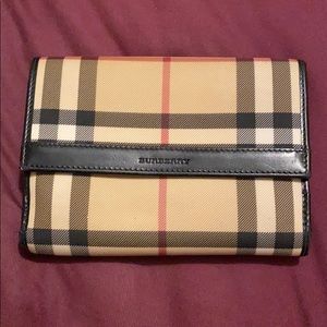 Burberry wallet